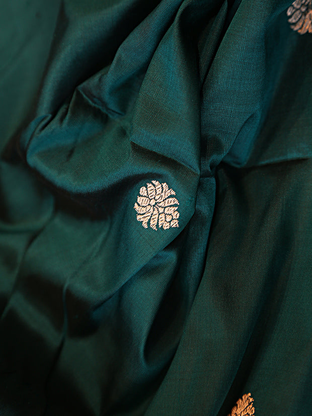 Signoraa Peacock Green Silk Zari Butti Weaving Fabric – PMT012433