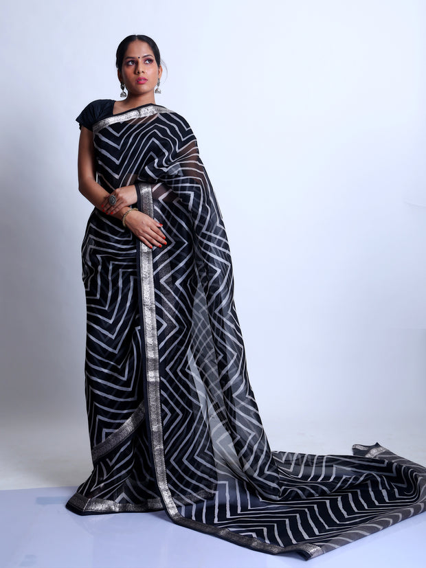 Signoraa Organza leheriya print Saree - FCT010172