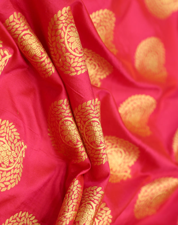 Signoraa Rani Silk With Golden Butti - PMT010265