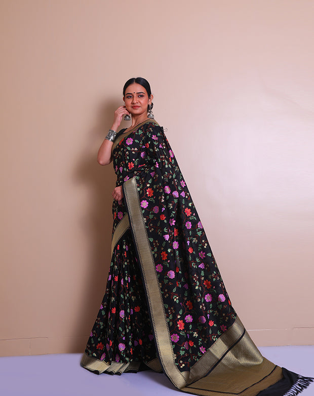 The black Banarsi Handloom silk saree with a gold zari border and pallu - BSK010542