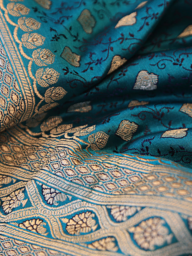Signoraa Peacock Blue Silk Zari Boarder Butti Weaving Fabric – PMT012540