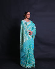 The sea green kora cotton saree with intricate thread and zari motifs sounds elegant,- BSK010529