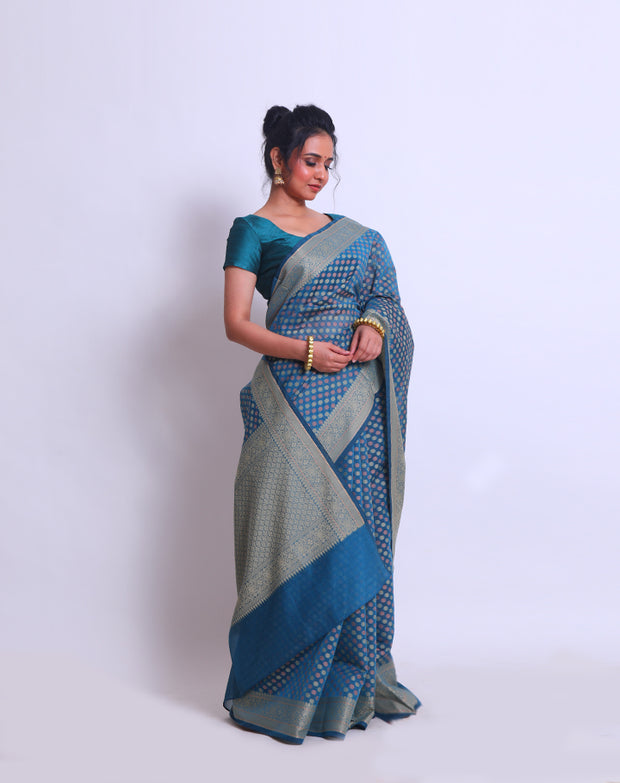 The royal blue fancy cotton saree with thread woven on the border and pallu - FCT011110