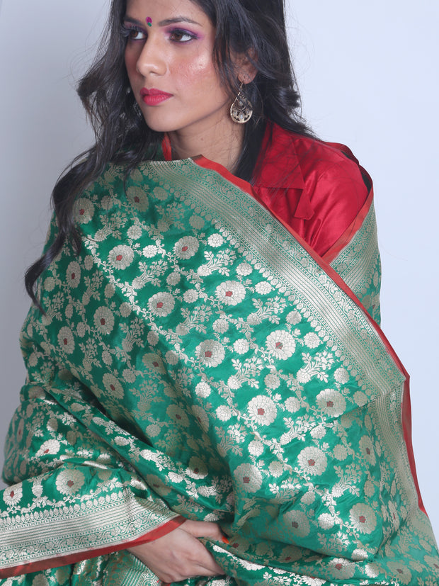 Signoraa green Banarsi Silk Handloom saree - BSK09932